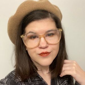 Meet your Posher, Calli